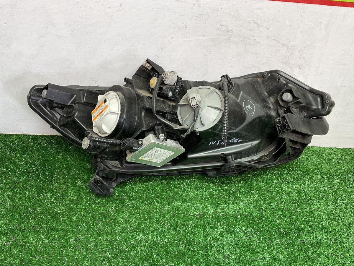 2009 Honda Insight - Left Headlight PN: KOITO 100-22878