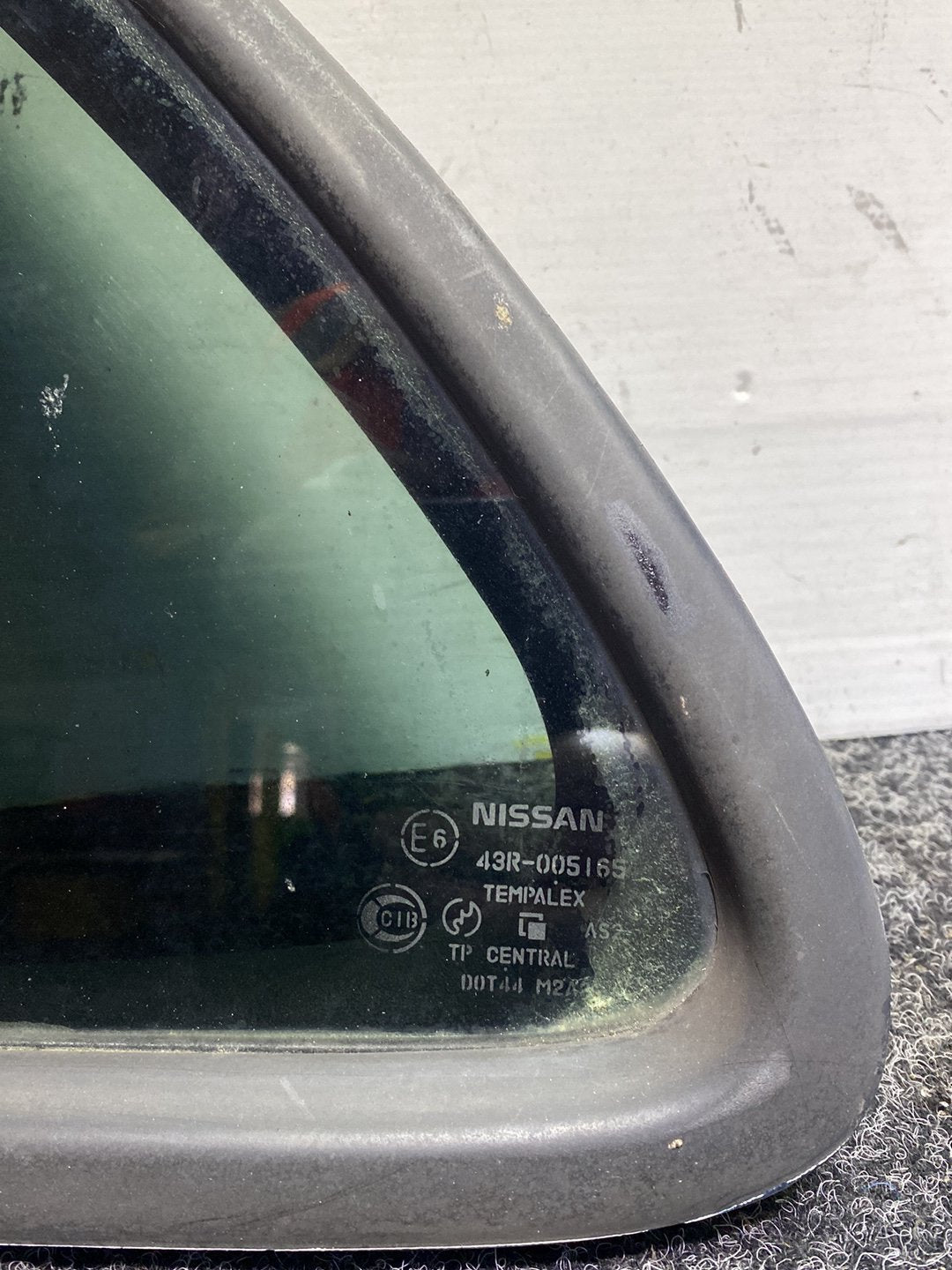 2002 Nissan Pulsar - Left Rear Quarter Door Glass PN: Tint Number M2A2