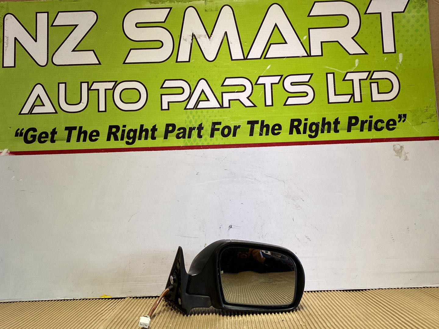 2007 Subaru Legacy- Right Door Mirror PN: 9 wires