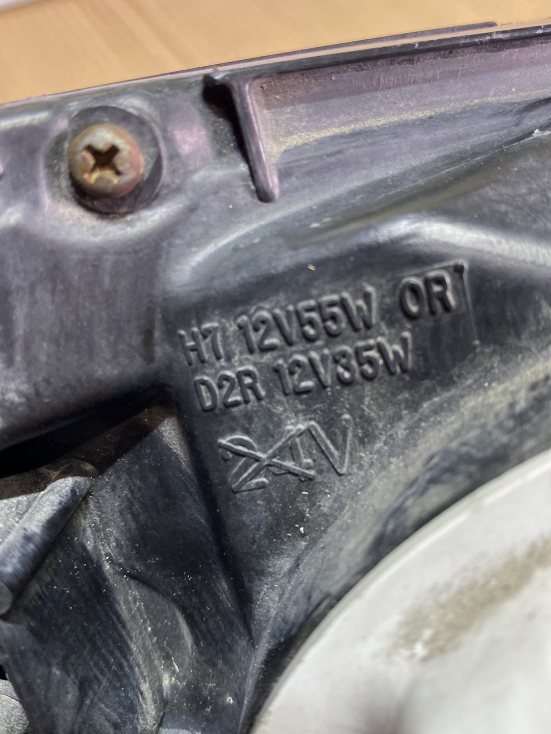 2001 Subaru Legacy- Left Headlight PN: see photos