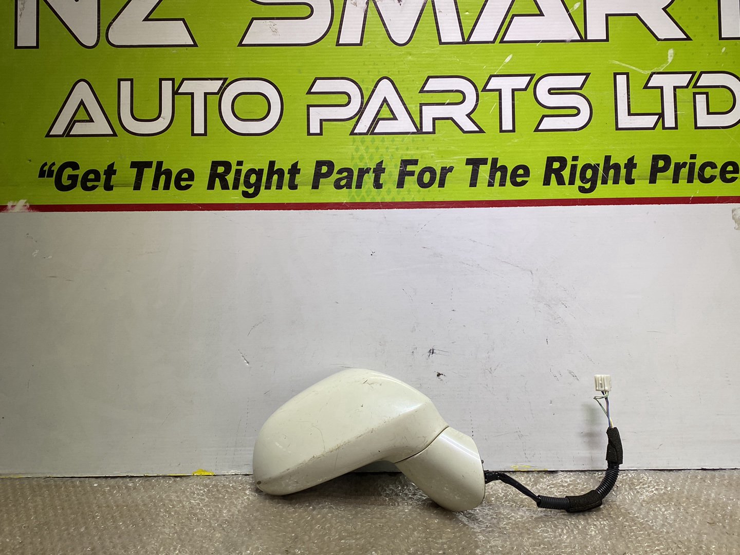 2008 Honda Stream- Right Door Mirror PN: 5 wires