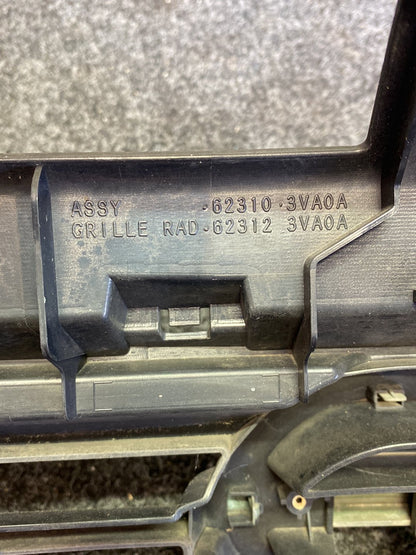 2013 Nissan Note E12 - Upper Bumper Grille PN: 62310 3VA0A
