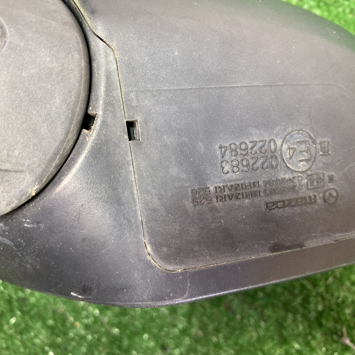2012 Mazda Axela - Left Door Mirror PN: 7 wires