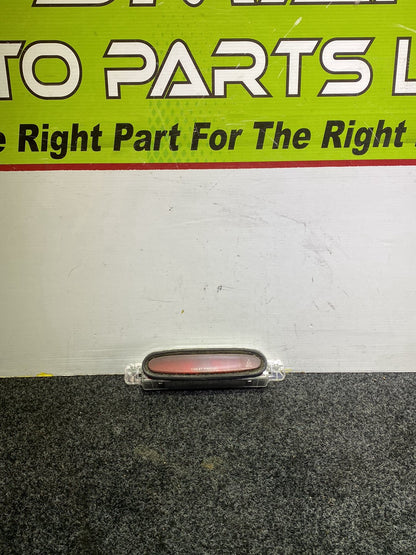 2006 Mazda Axela - High Level Stoplight