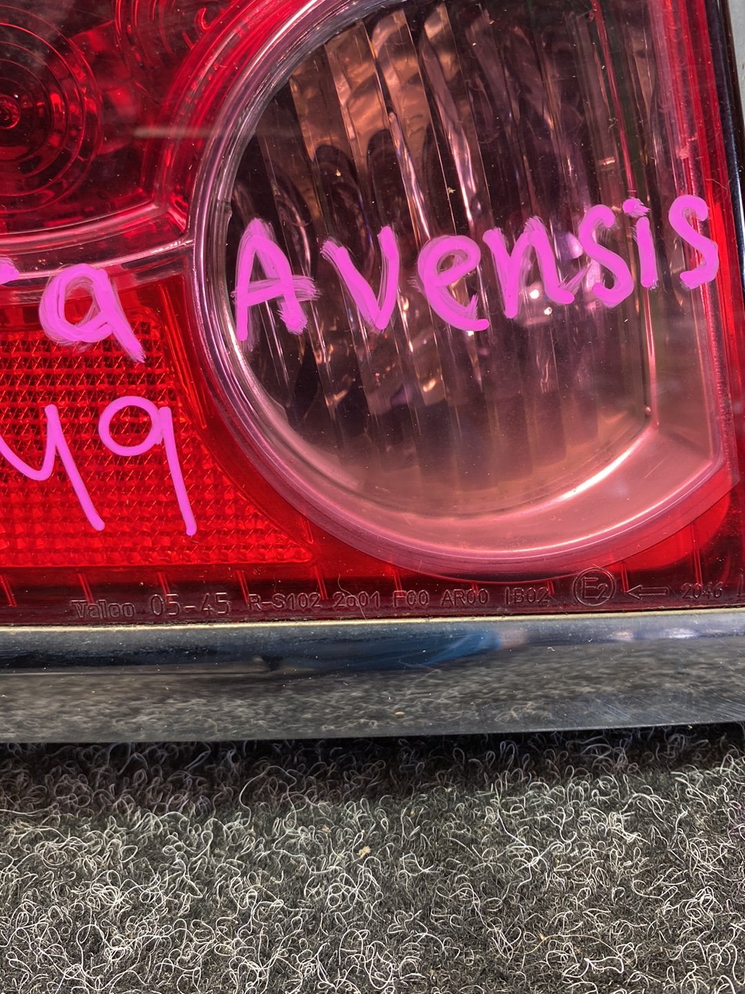 2005 Used Toyota Avensis - Left Taillight PN: 05-45