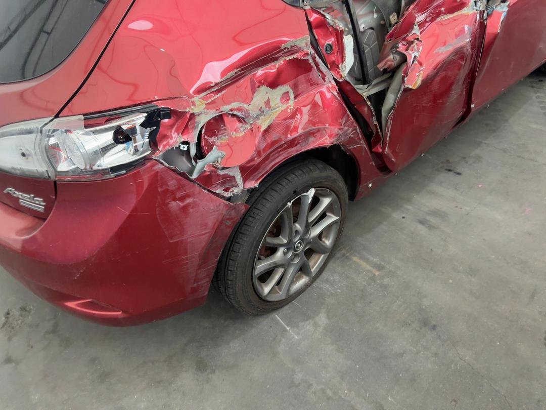 2013 Mazda Axela BLFFW  Dismantling For Parts