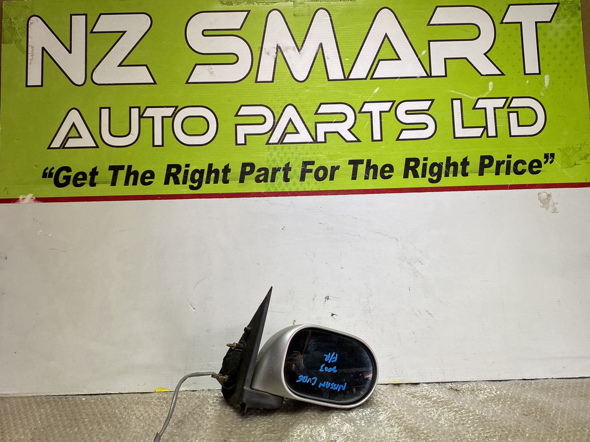 2003 Nissan Cube- Right Door Mirror PN: 5 wires