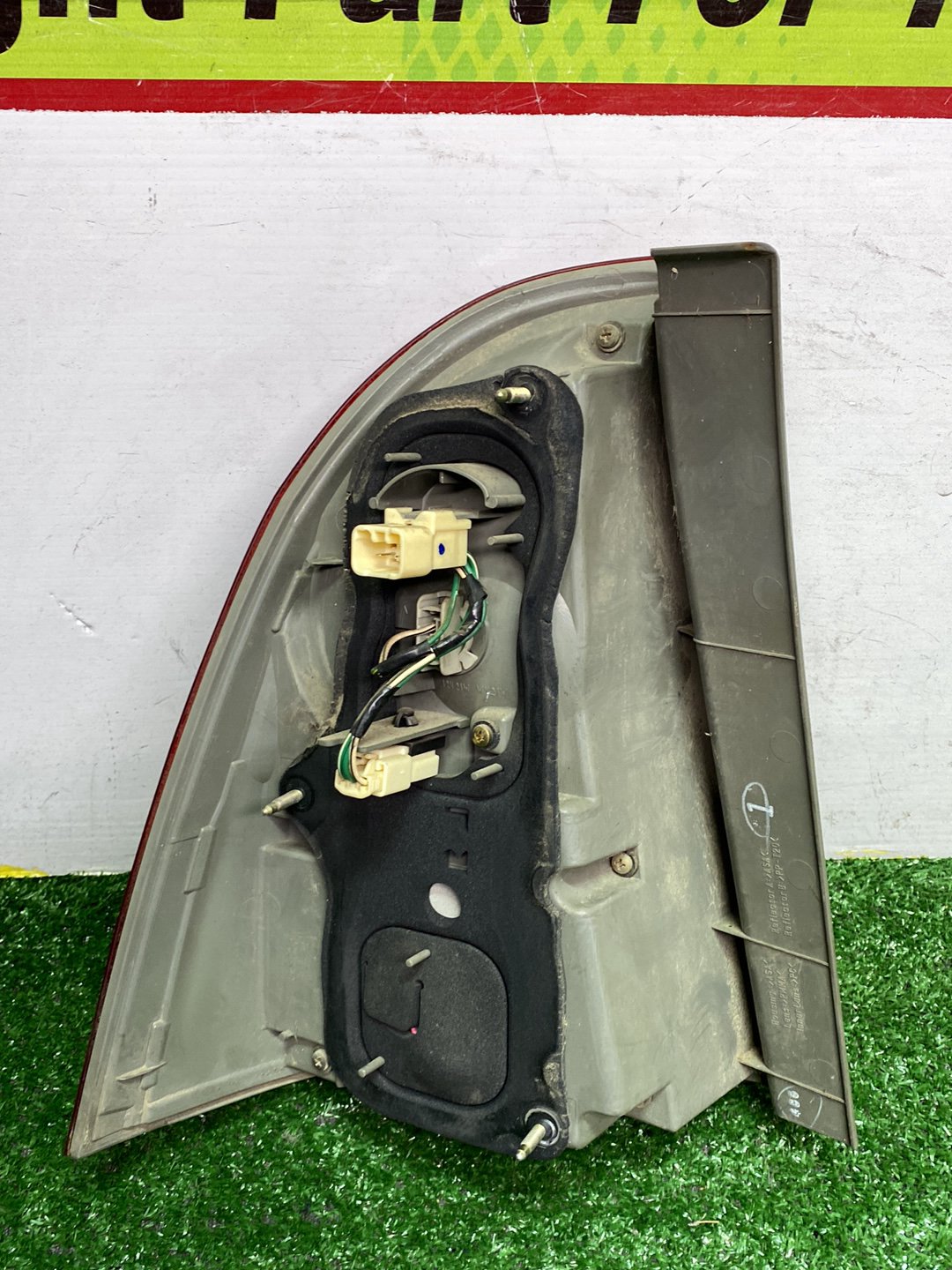 2004 Used Toyota Corolla - Right Taillight PN: KOITO 13-93