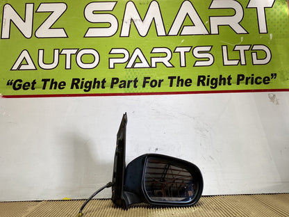 2004 Mazda MPV- Right Door Mirror PN: 5 wires