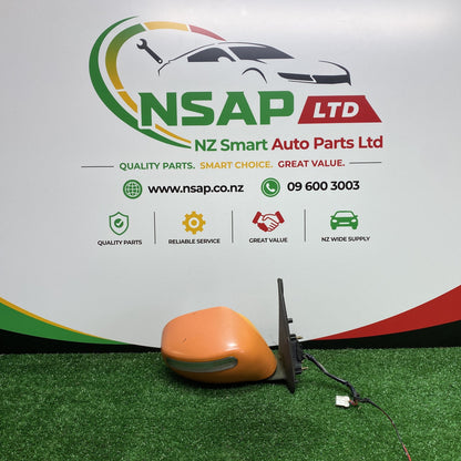 2004 Nissan March - Right Door Mirror PN: 2 Plugs 7 Wires