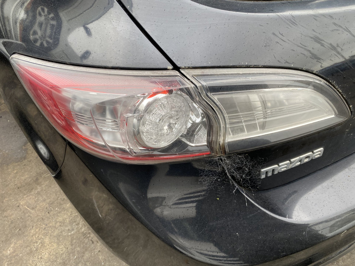 2010 Mazda Axela BLEFW Dismantling for Parts
