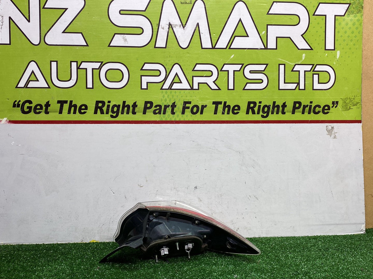 2010 Mazda Axela BL5FW - Left Taillight PN: STANLEY P8239