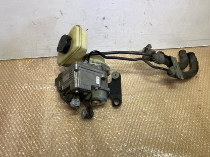 2011 Nissan Fuga - Brake Booster PN: 460071MG5B