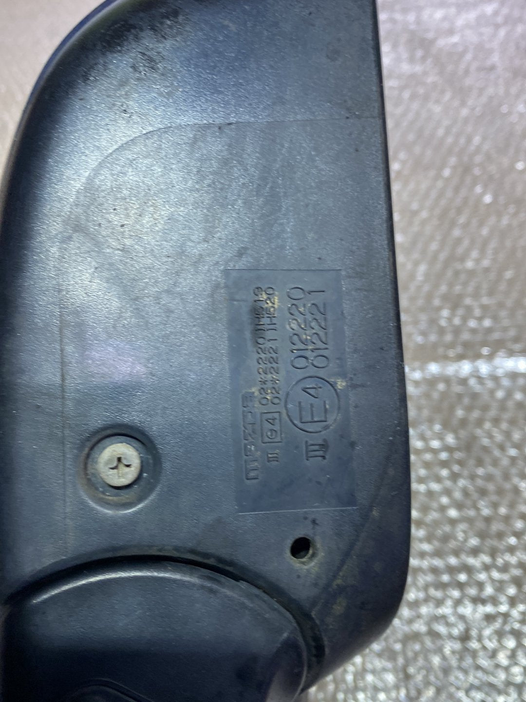 2004 Mazda Axela- Left Door Mirror PN: 5 wires