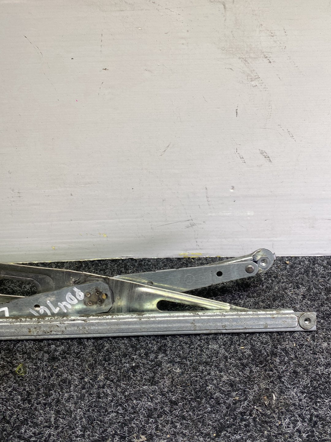 2006 Lexus IS250 - Left Front Window Regulator/Motor