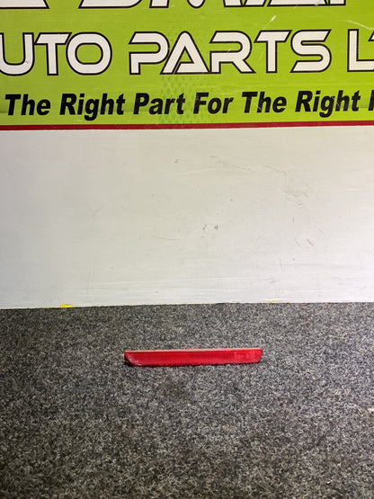 2007 Mazda CX-7 ER3P - Right Rear Bumper Reflector PN: STANLEY P3756 A