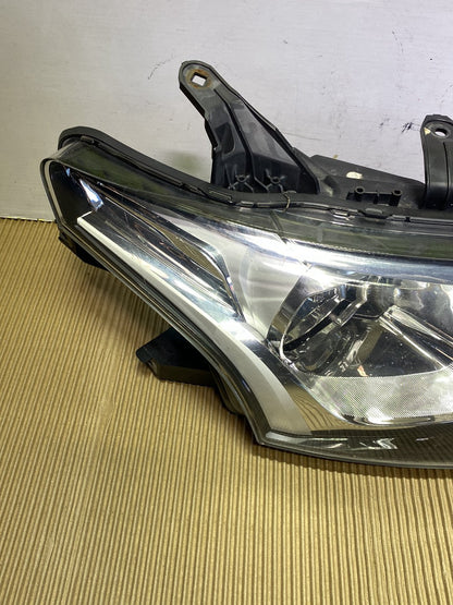 2013 Mitsubishi Outlander- Right Headlight PN: see photos