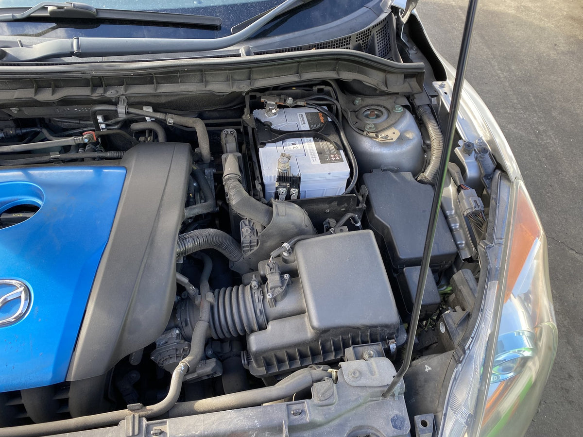 2011 Mazda Axela BLFFW  Dismantling For Parts