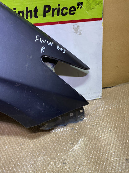 2009 Toyota Prius - Right Front Guard PN: 5380147050