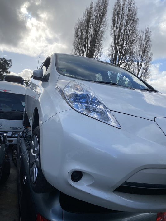 2016 Nissan Leaf S AZE0 Dismantling For Parts