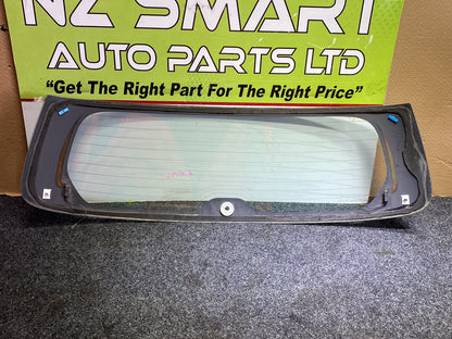 2011 Suzuki Swift - Rear Tailgate Glass PN: Tint Number M2A2