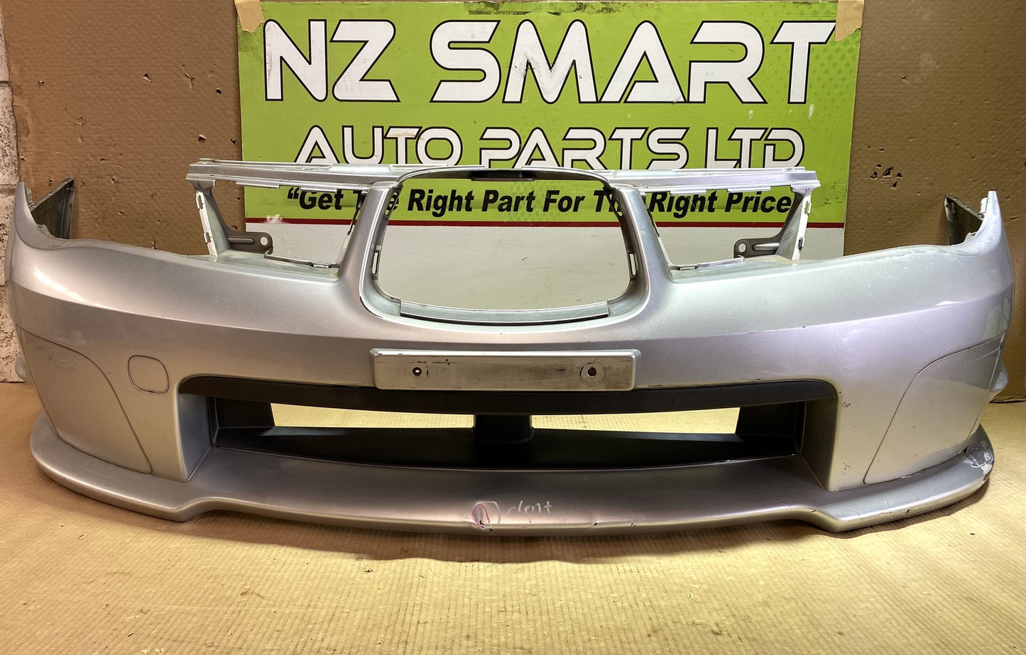 2007 Subaru Impreza GGC - Front Bumper ( second hand )