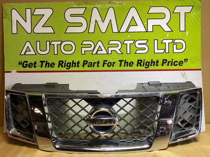 2010 Nissan Navara- Upper Bumper Grille PN: