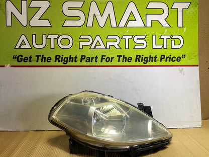 2007 Nissan Tiida- Right Headlight PN: STANLEY P4278R