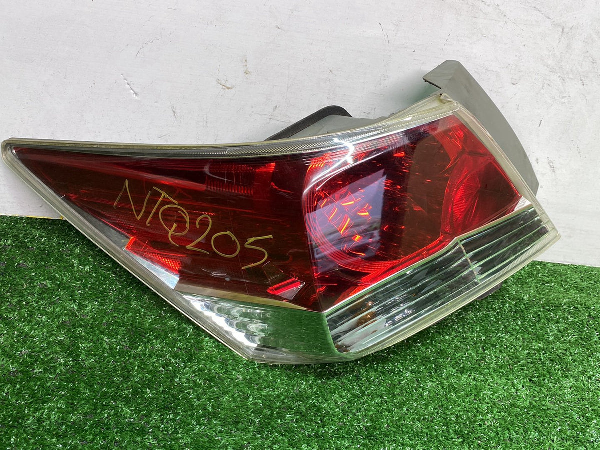 2008 Honda Inspire - Left Taillight PN: STANLEY P7451
