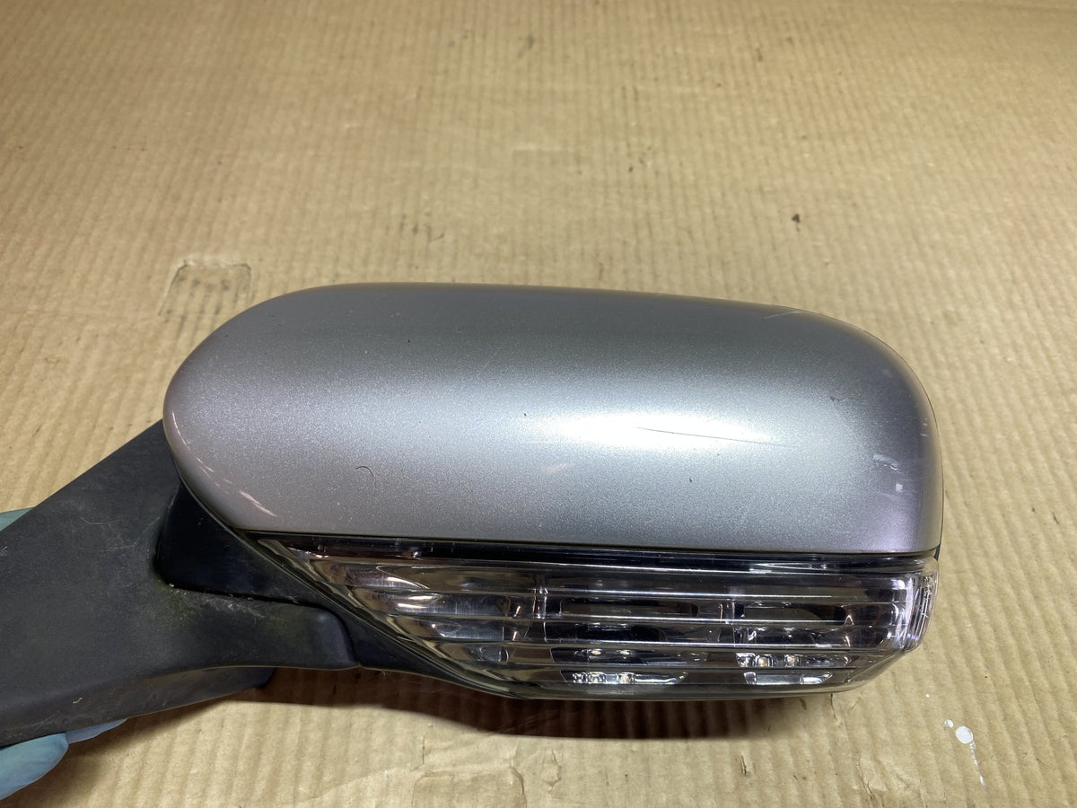 2005 Subaru Legacy BP5 - Left Door Mirror PN: 8 wires