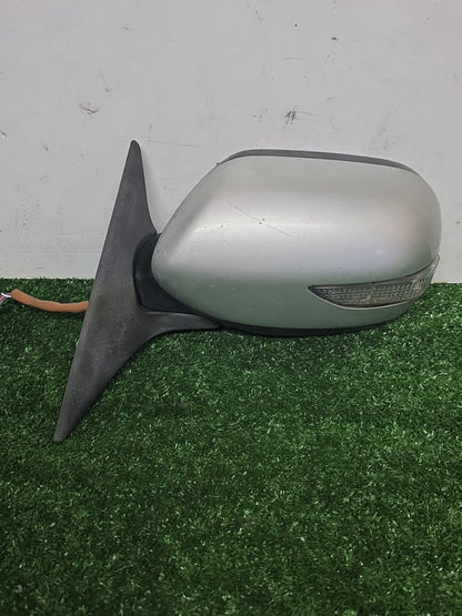 2006 Subaru Legacy - Left Door Mirror PN: 91029AG070/ 9 wires