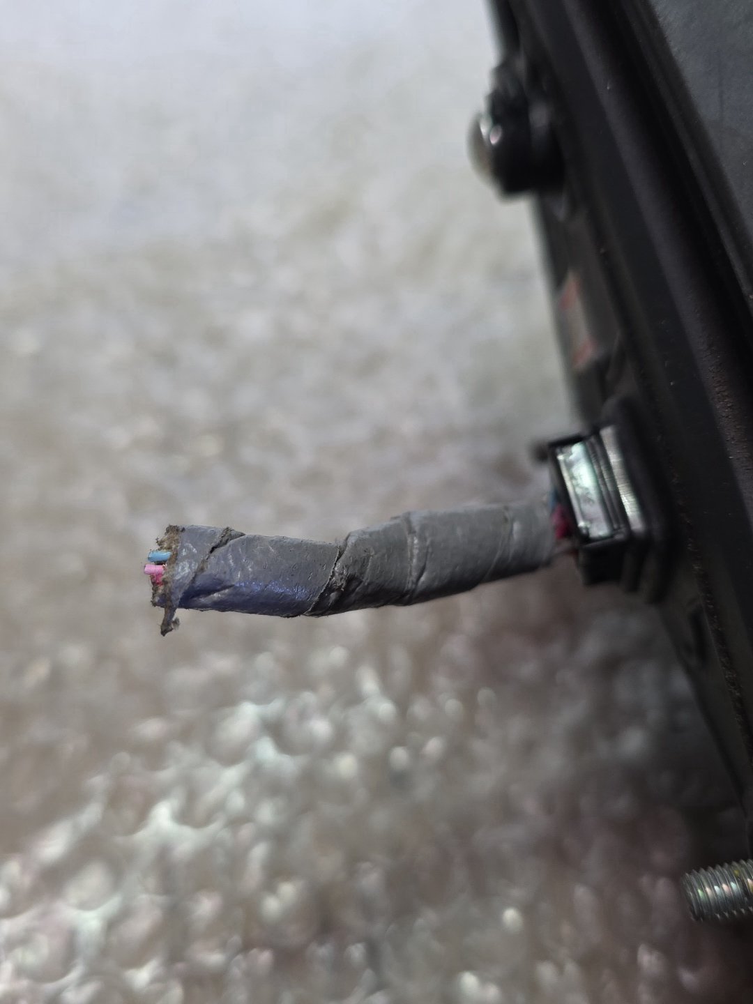 2009 Honda Accord- Left Door Mirror PN: 8 wires