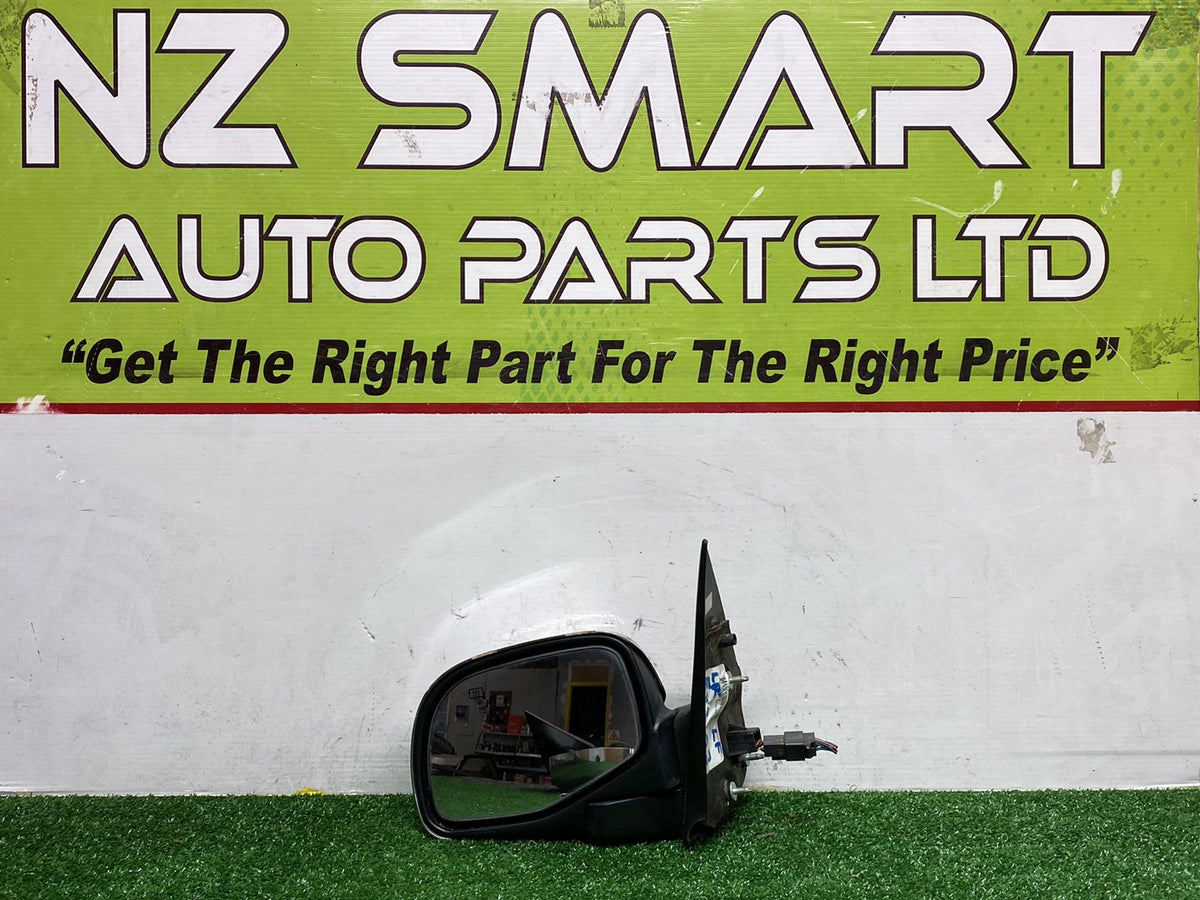 Oct 2001 to Aug 2005 - Ford Explorer Imported - Left Door Mirror - 8 Wire, Ut-Uz