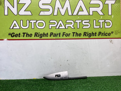 2006 Used Toyota Caldina - Right Rear Window Switch PN: 7427121010
