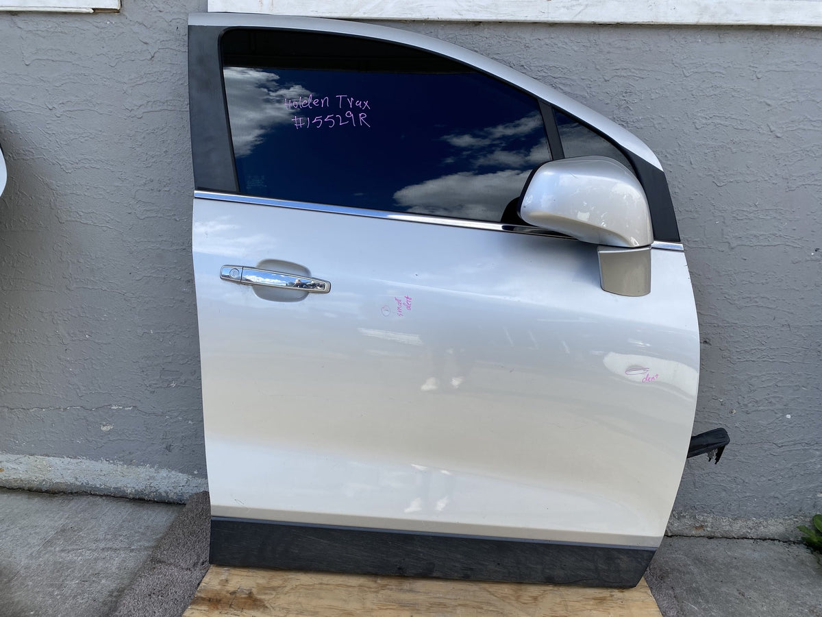 2015 Holden Trax - Right Front Door PN: complete