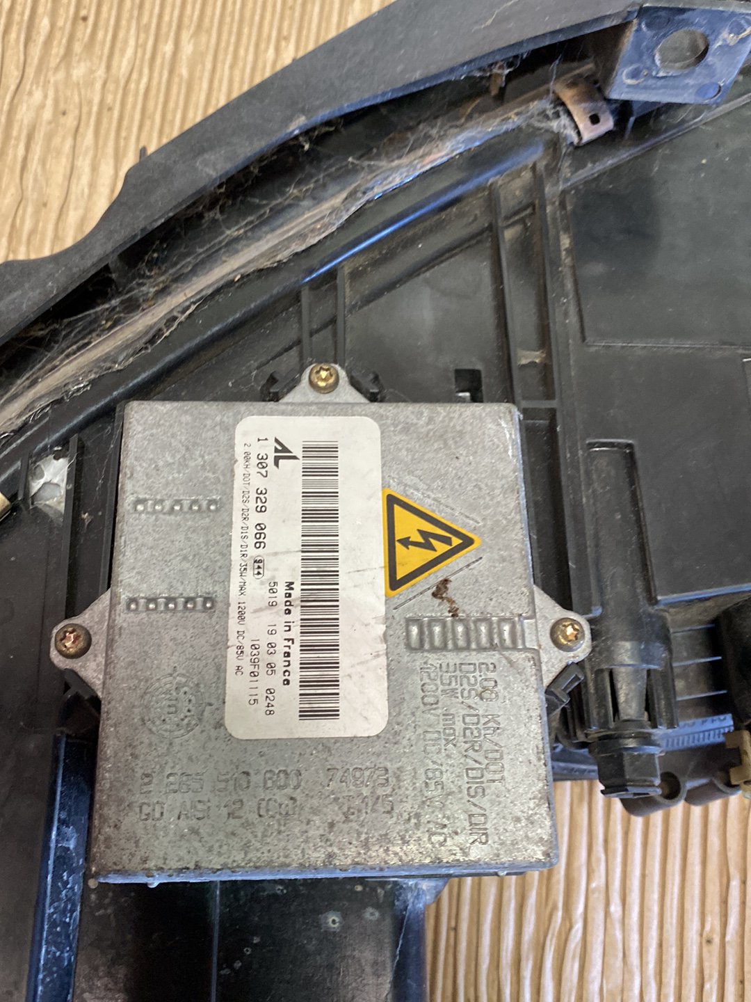 2006 Mazda Atenza- Right Headlight PN: see photo