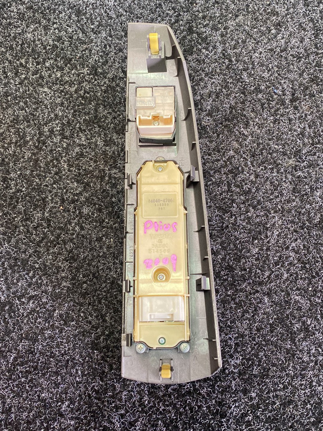 2009 Used Toyota Prius - Master Power Window Switch PN: 84040-47061
