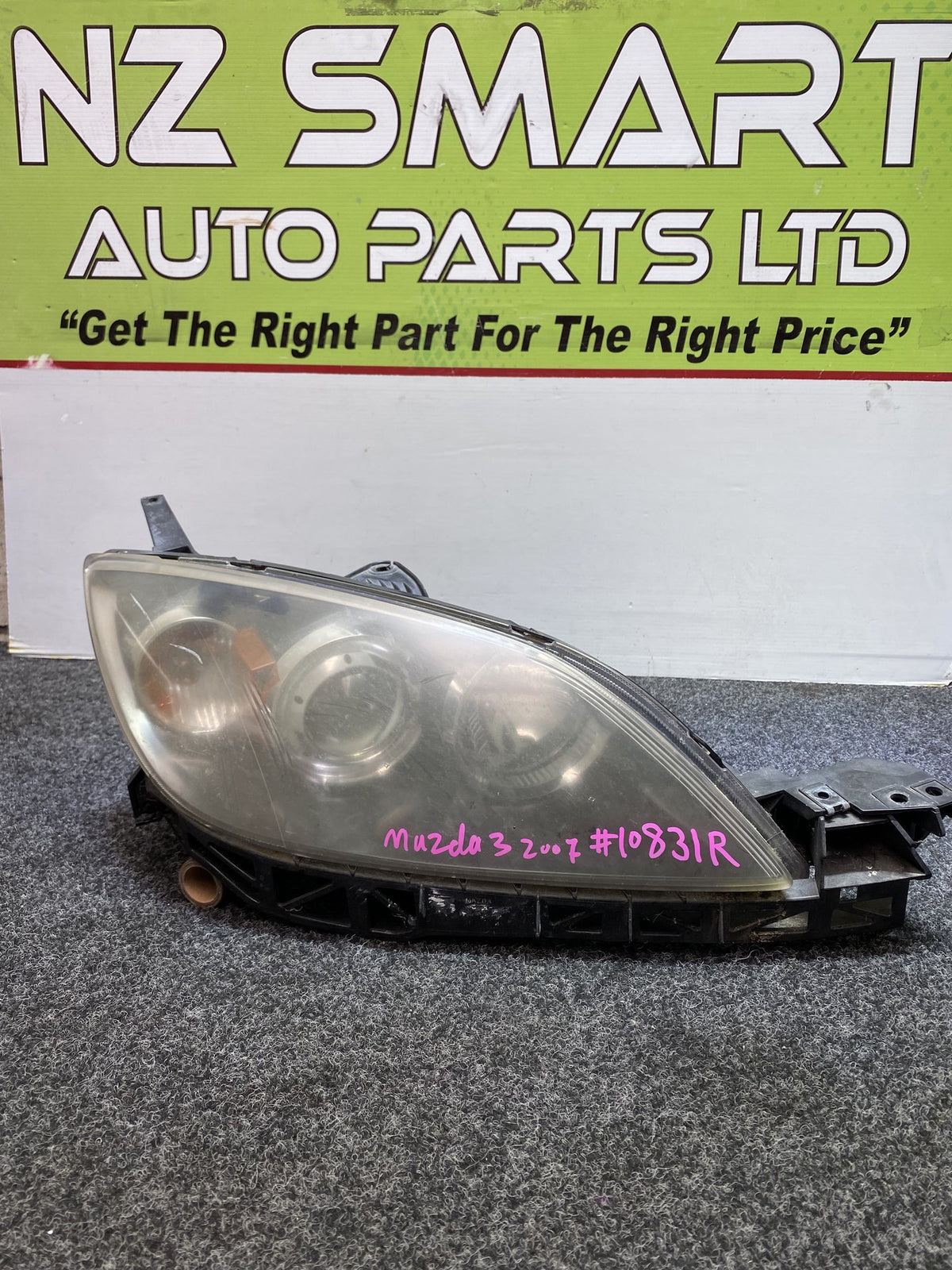 2007 Mazda Axela - Left Headlight Manual Adjust/ Non Hid/ Stanley P2951