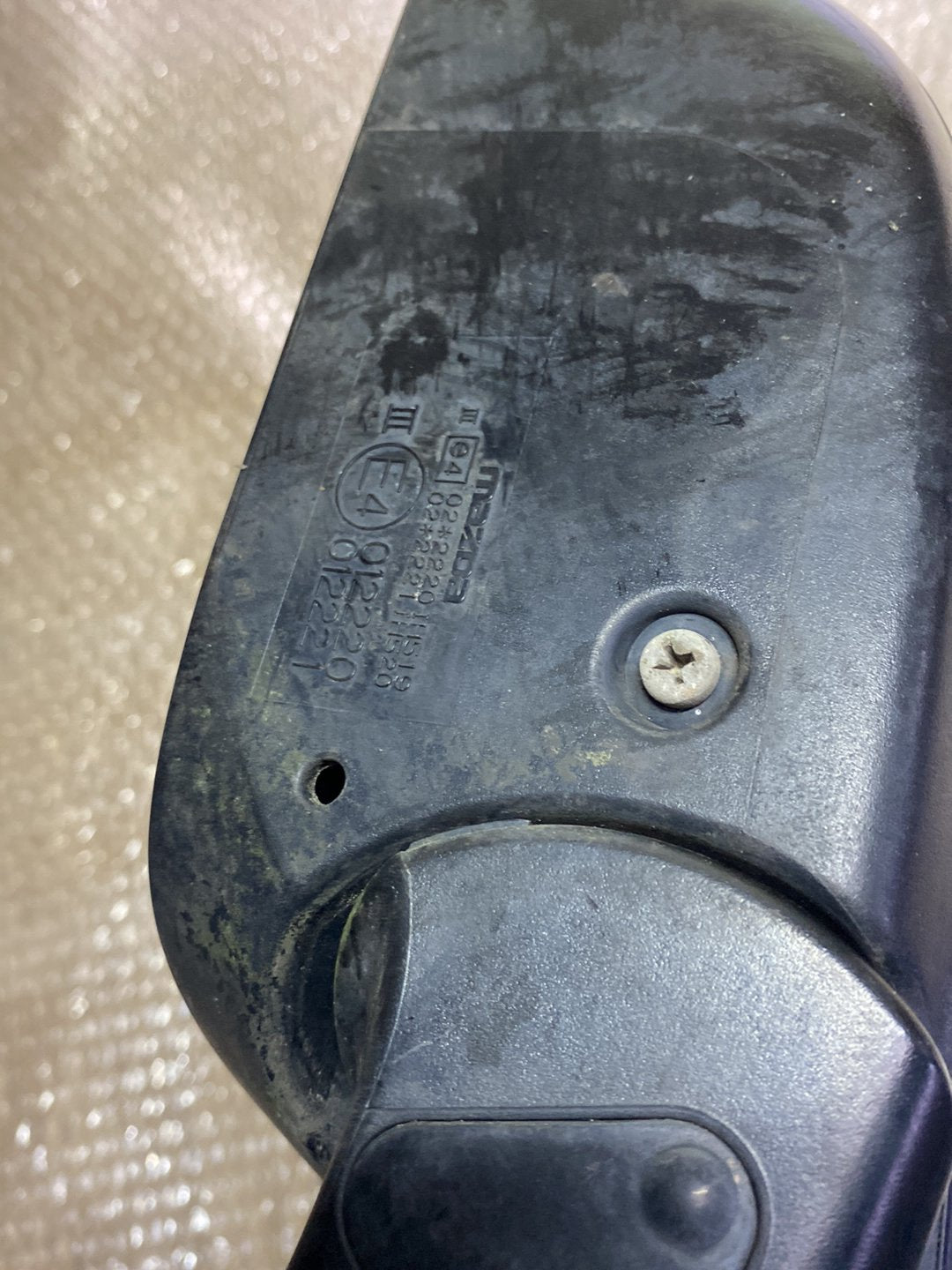 2004 Mazda Axela- Right Door Mirror PN: 5 wires