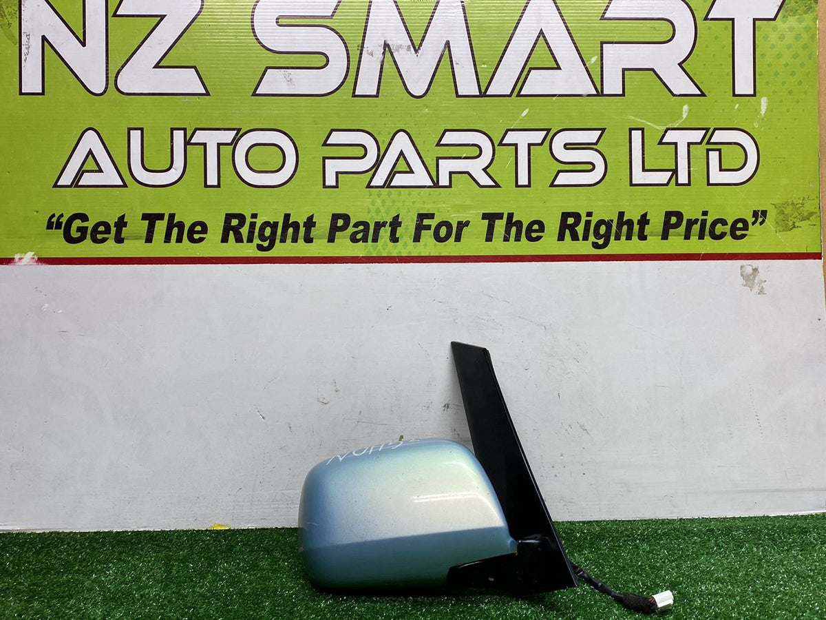 2004 Toyota Alphard - Right Door Mirror PN: 7 wires