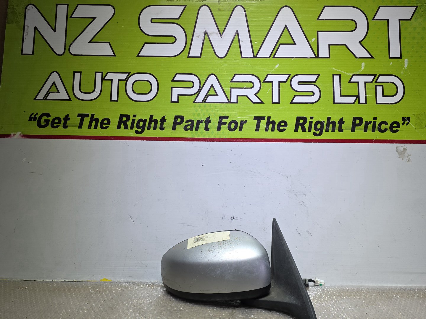 2006 Nissan Sylphy- Right Door Mirror PN: 5 wires