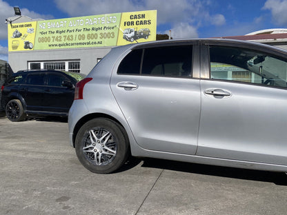 2007 Toyota Vitz SCP90
