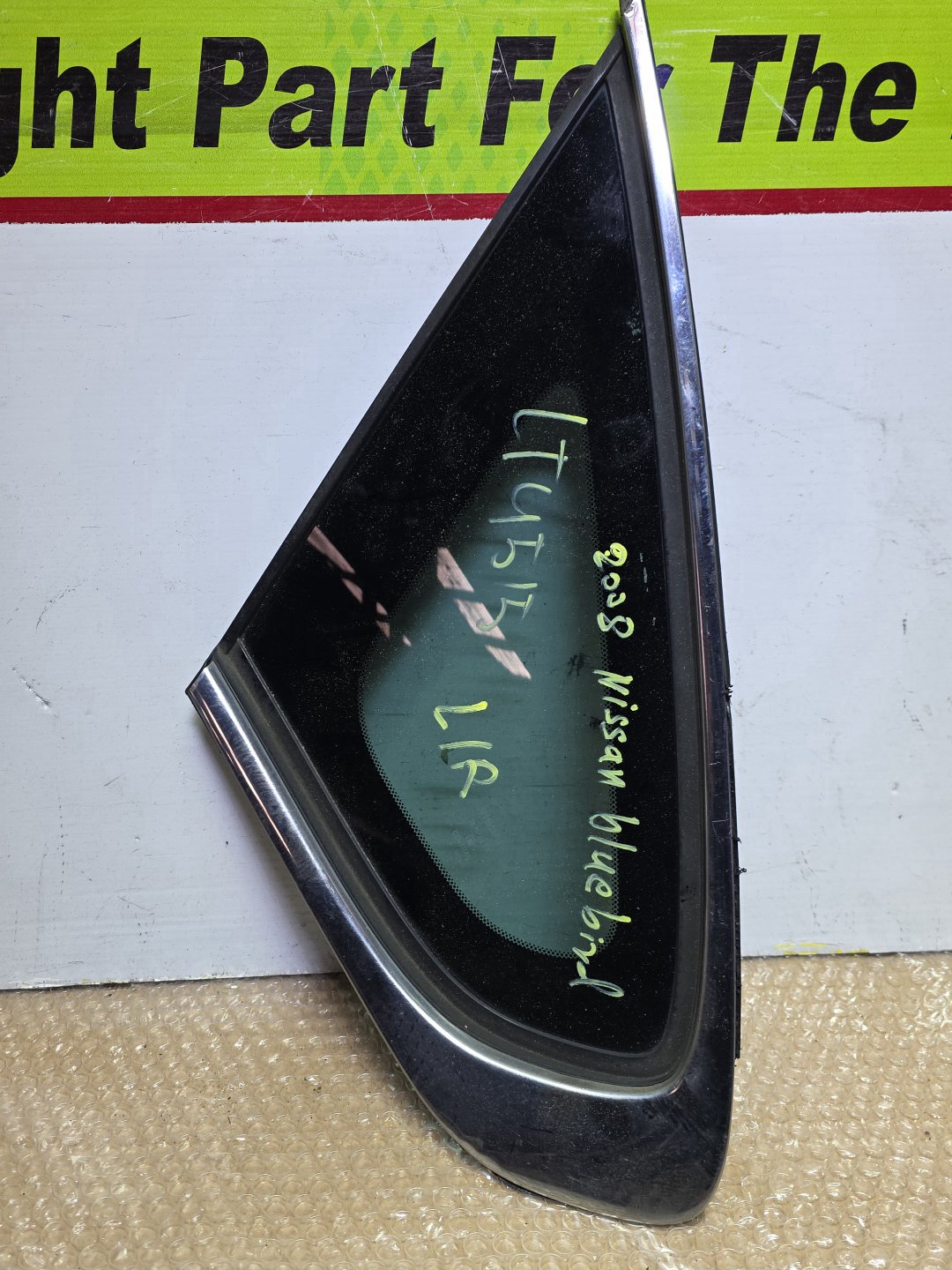 2008 Nissan Bluebird - Left Rear Quarter Door Glass PN: M282