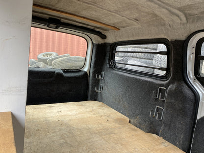 2008 Hyundai H1 Cargo Dismantling For Parts