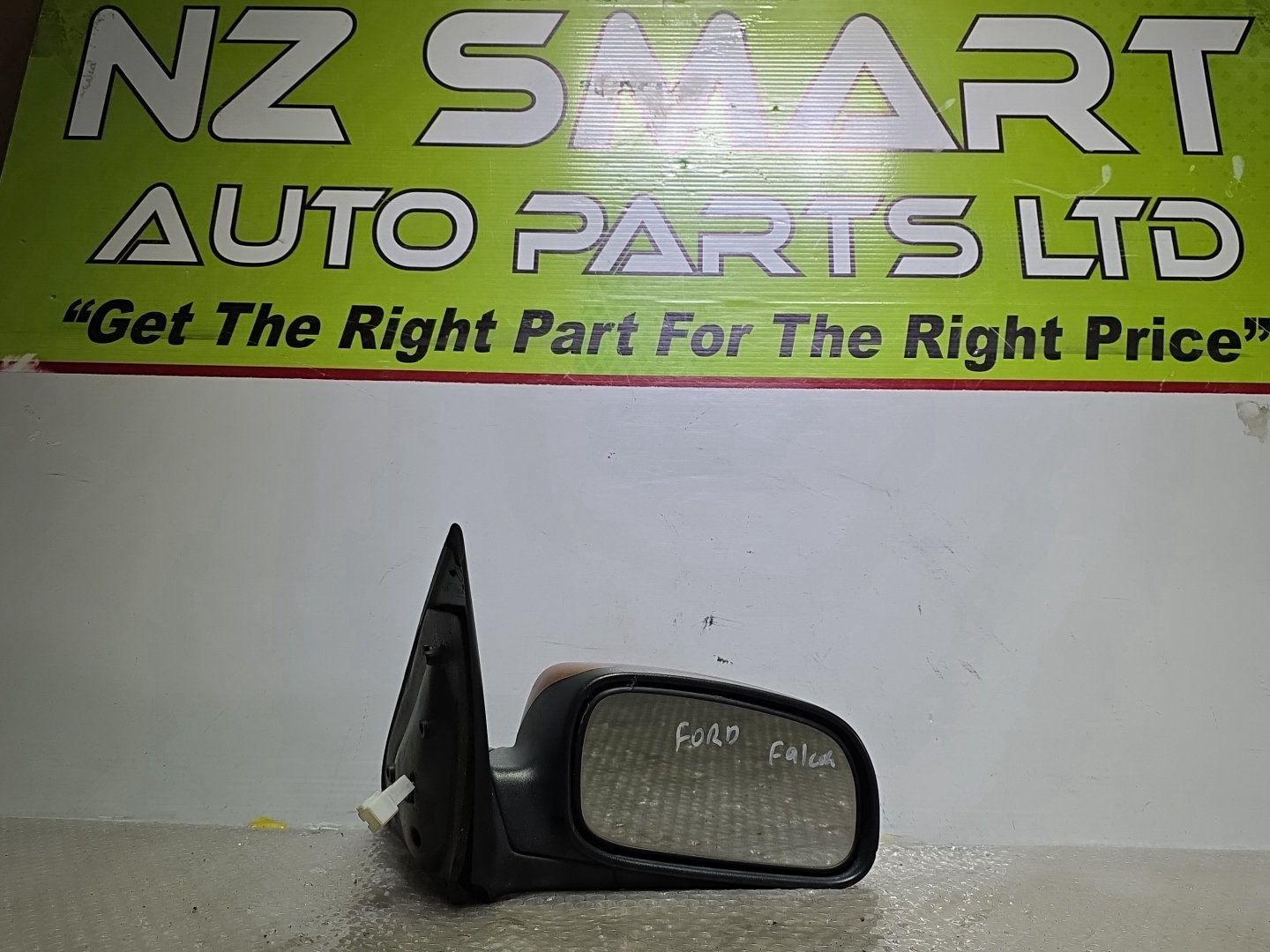 2003 Ford Falcon- Right Door Mirror PN: 4 Wires