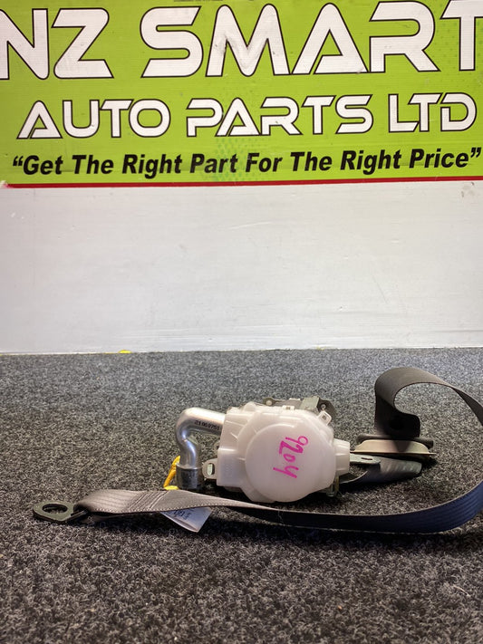 2011-2011 Used Toyota Prius - Left Front Seat Belt