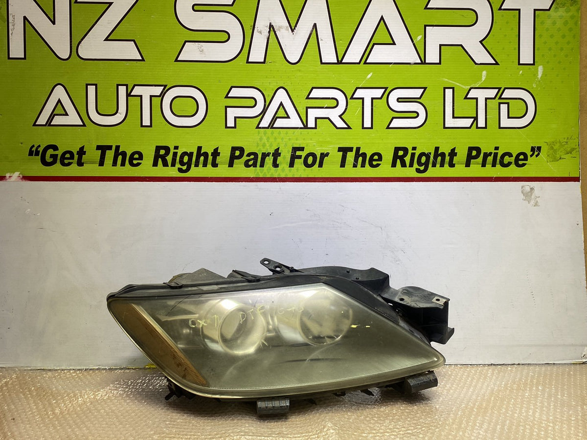 2007 Mazda CX-7 - Right Headlight PN: E22151031A