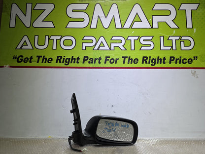 2004 Used Toyota Wish- Right Door Mirror PN: 5 wires