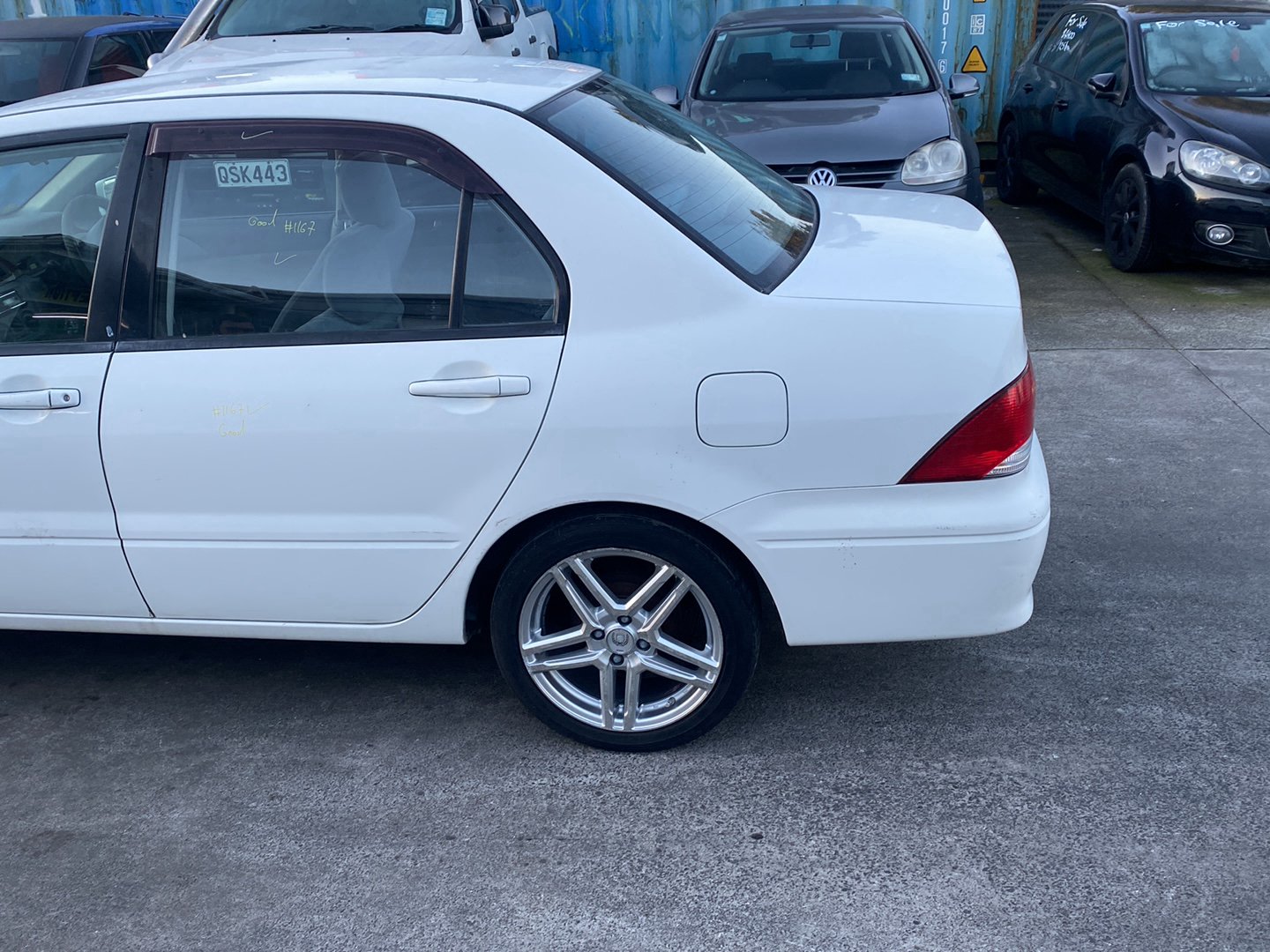 2001 Mitsubishi Lancer Cedia CS2A  Dismantling For Parts