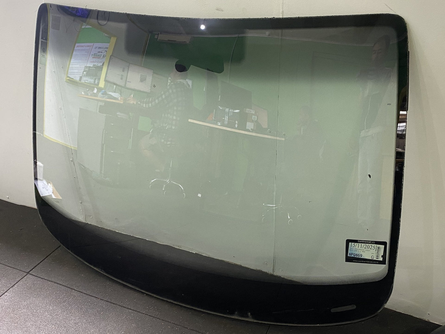 2014 Volkswagen Caddy - Windscreen